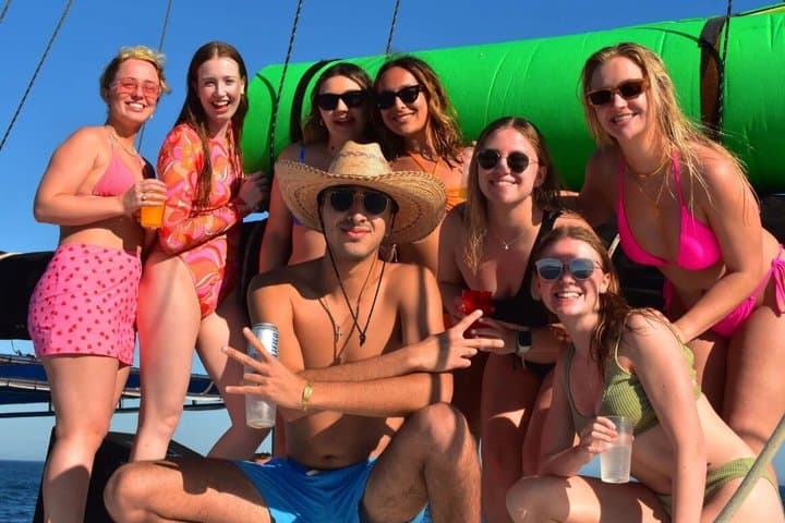 All Inclusive Baja Blast Boat Tour: Snorkeling, Food, Drinks