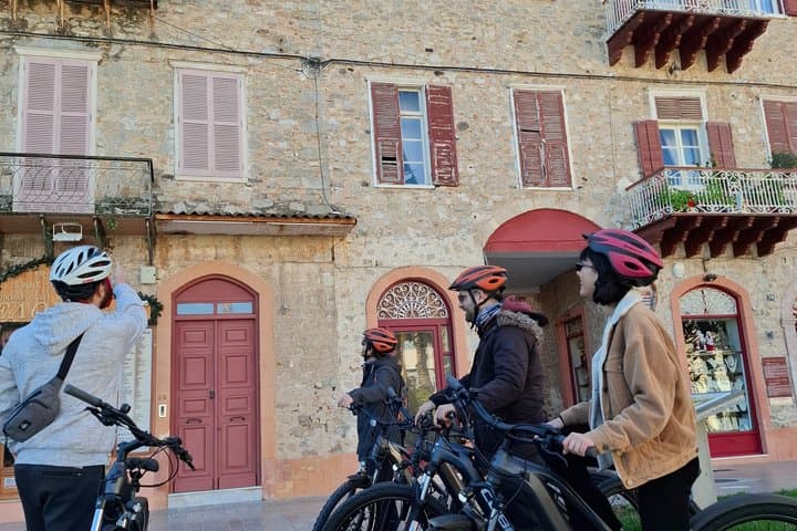 Nafplio Small Group e-Bike Tour