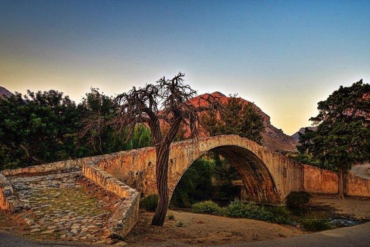 Explore South Coast Rethymno - mini van safari with Pic-Nic