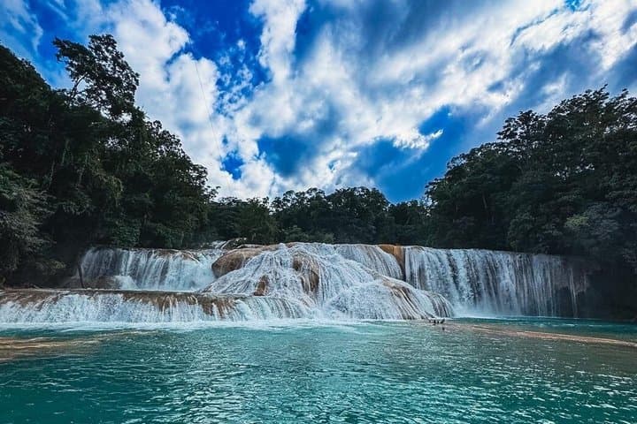 Visit Misol Ha and Agua Azul from Palenque