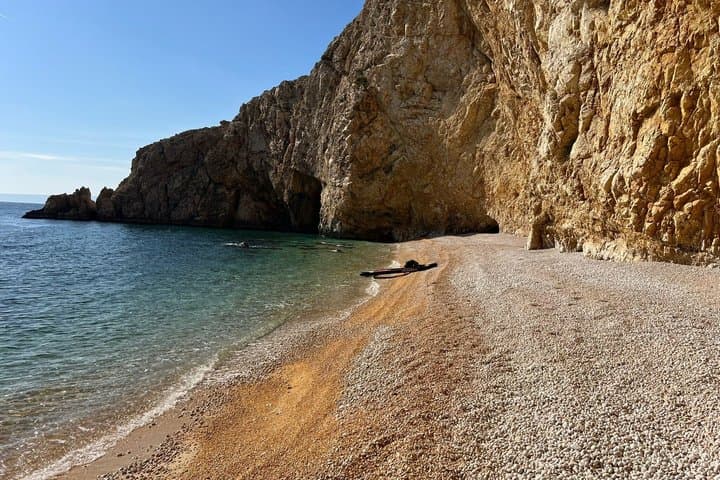 2 hour Boat tour to the wild bay's of Stara Baška