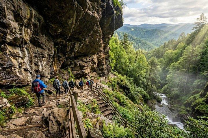 Discover the Great Smoky Mountains: A Self-Guided Tour