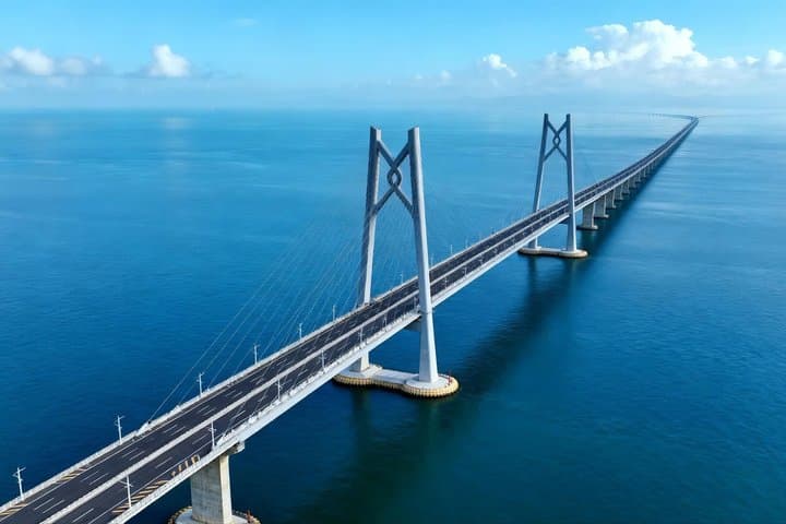 HZMB Bridge Cruise and Qi'ao Island Nature Tour in Zhuhai
