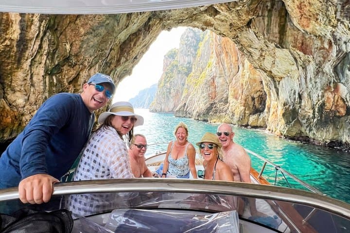 Capri in a Day All Inclusive Premium Boat Tour and City Visit