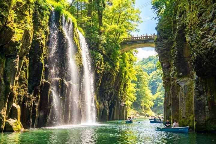 Takachiho Gorge, Takachiho Railway & Amano Iwato Shrine Day Tour