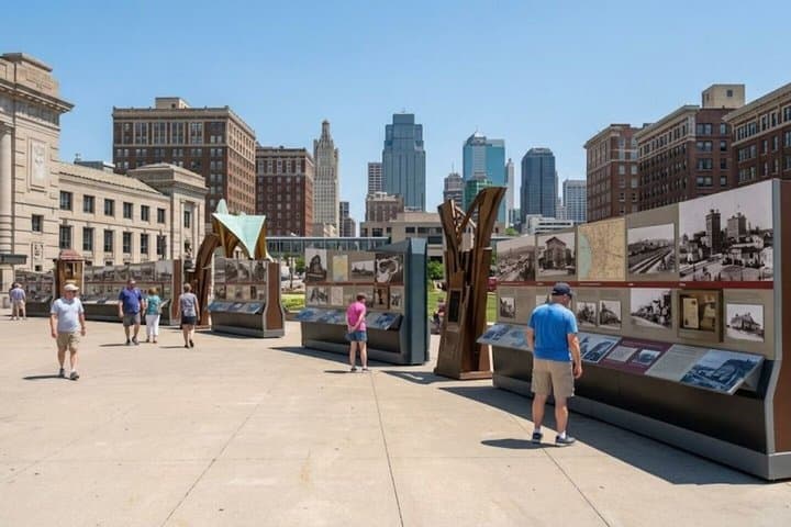 Discover Kansas: a Self-Guided Tour