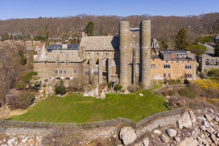 Self Guided Day Tour of Hammond Castle Museum from Boston