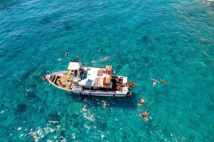 Ponza Island: Full Day Cruise Trip from Anzio with Lunch on board