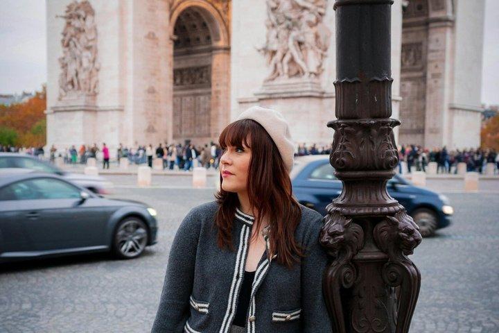 Paris Highlights — Private City Tour by van & Optional Champagne
