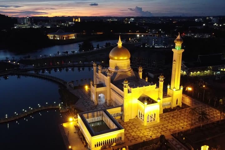 Brunei By Night Tour