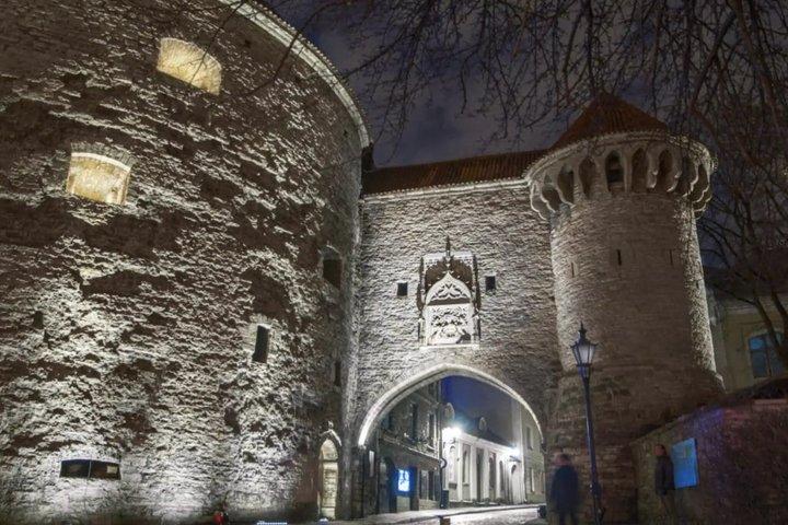 Haunted Tallinn Old Town Ghost Walk with Real Local Stories