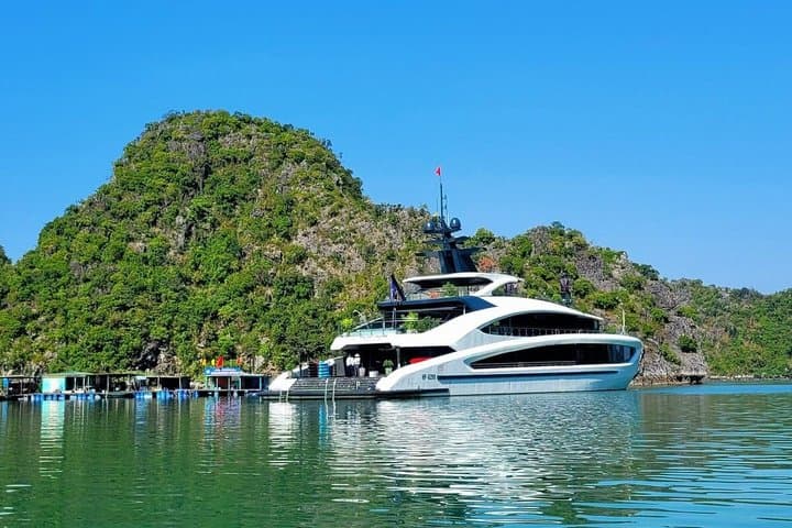 DELUXE Halong Bay Day Tour From Hanoi, Daily Operated 2026 - 2027