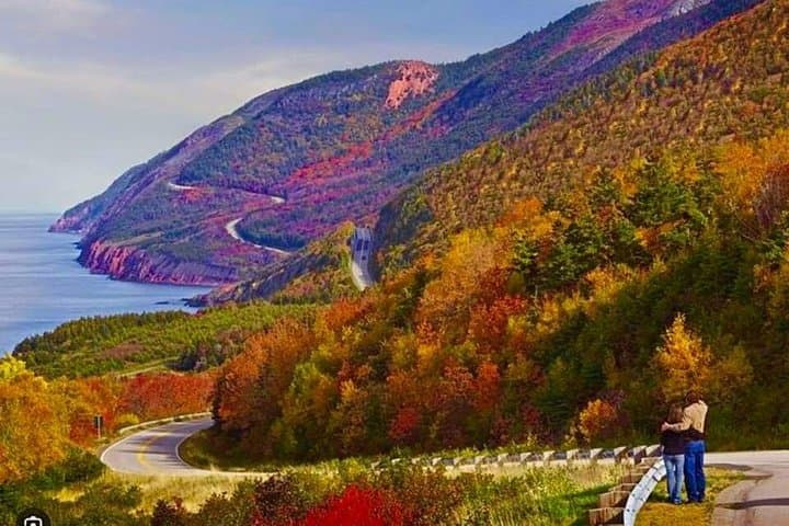 Cabot Trail: Green cove and Coast Excursion from Port of Sydney