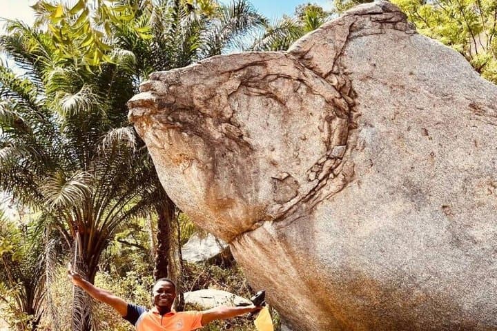 Dassa Zoumé Cultural Tour in Sacred Hills and Fish Hill