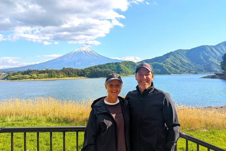 Lake Kawaguchi : Private Half Day Customized Tour w/ local guide