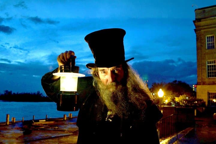 Ghost Walk of Old Wilmington Haunted Tour