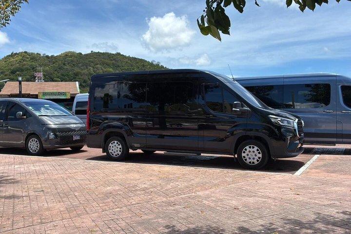 Private St Maarten Sightseeing Tour at Your Pace