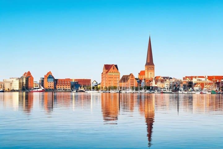 Hello Rostock: Private 2-Hour Intro City Walk with Local Guide