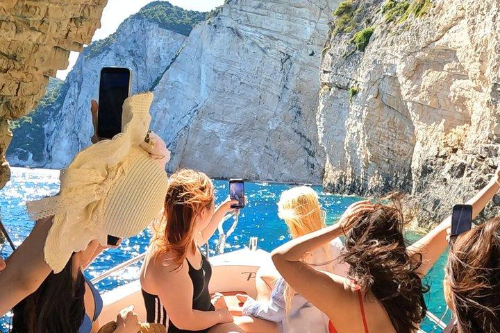 Small Group Turtle Tour Zakynthos