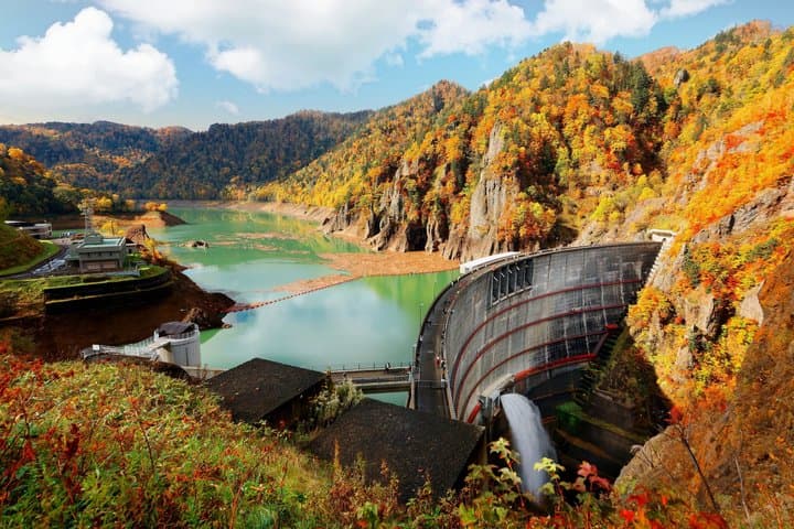 Hokkaido Hoheikyo Dam Jozankei and Shikotsuko Tour from Sapporo