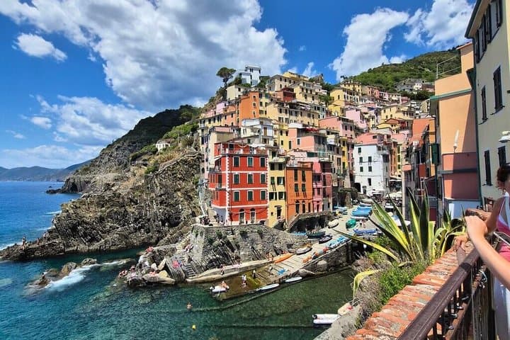 Cinque Terre and Pisa Full Day Tour from Florence