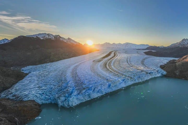 Private tour of Argentina's LARGEST Glacier and El Chaltén