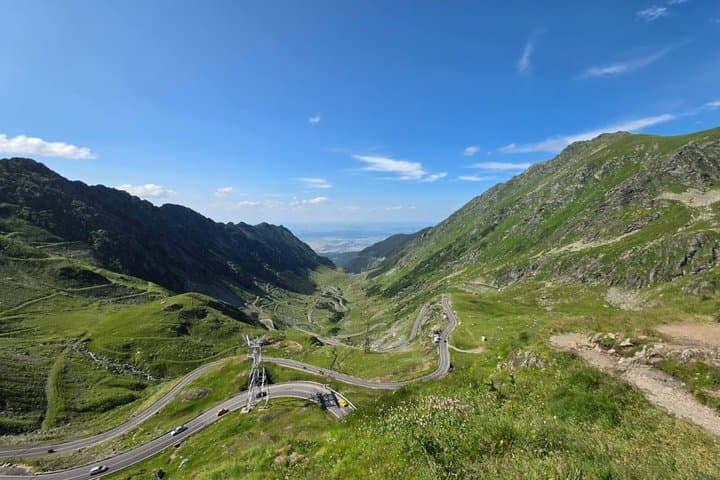Private Day Tour from Bucharest: Dracula Fortress &Transfagarasan