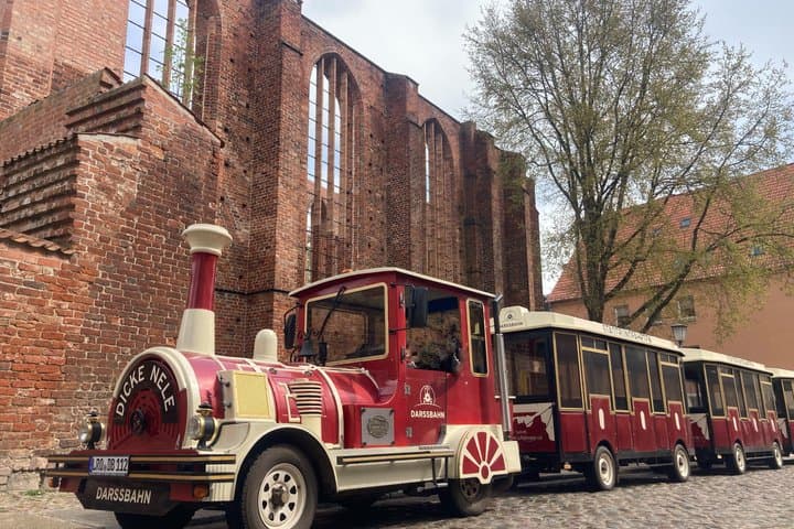 Tour through the historic old town of Stralsund