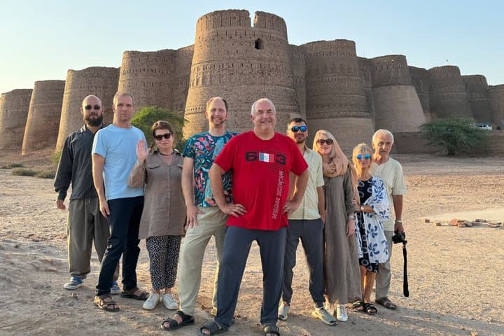 Private 3-Day Multan, Bahawalpur & Derawar Fort Heritage Tour