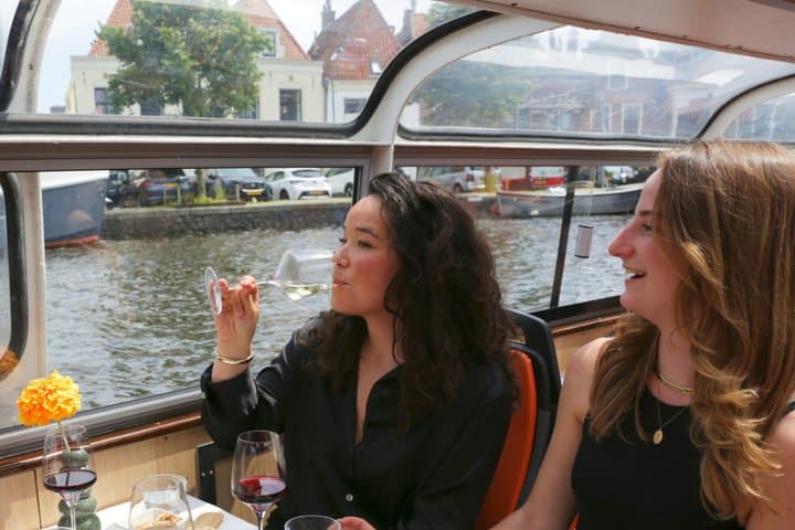 Haarlem: The Cheese and Wine Evening Cruise