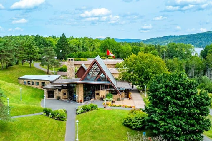 Baddeck Bell Museum & Scenic stops from Sydney: Cape breton