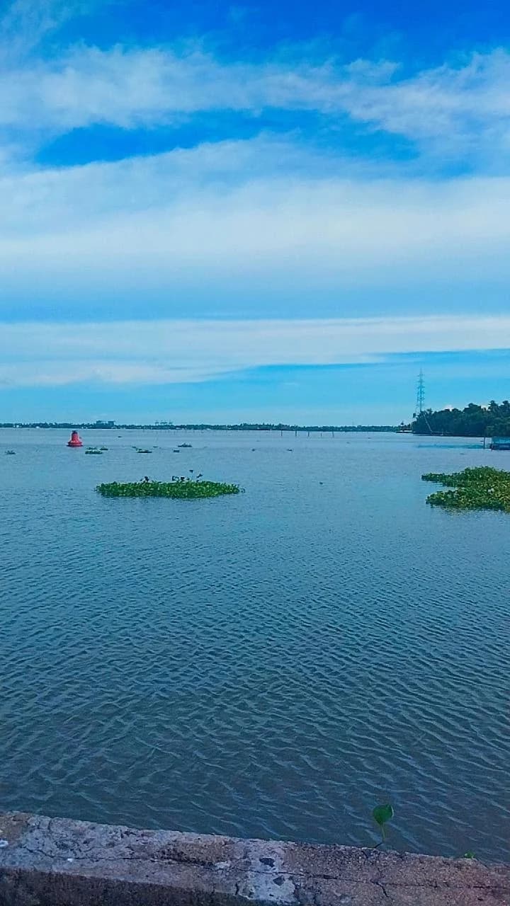Elamkunnapuzha