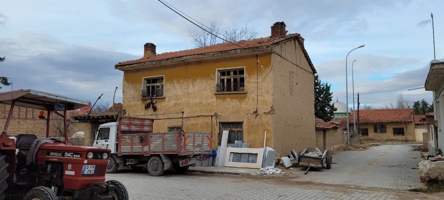Başmakçı