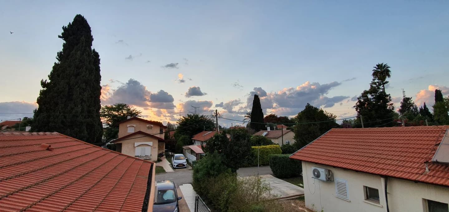 Merkaz Shapira