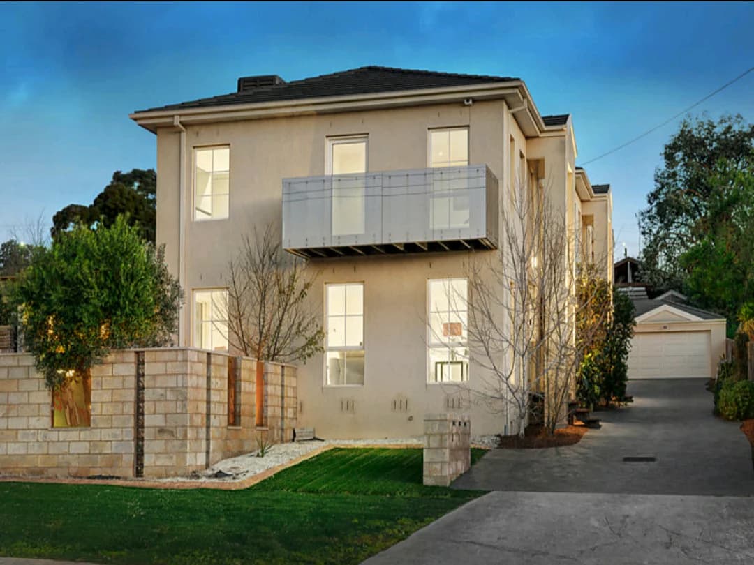 Templestowe Lower