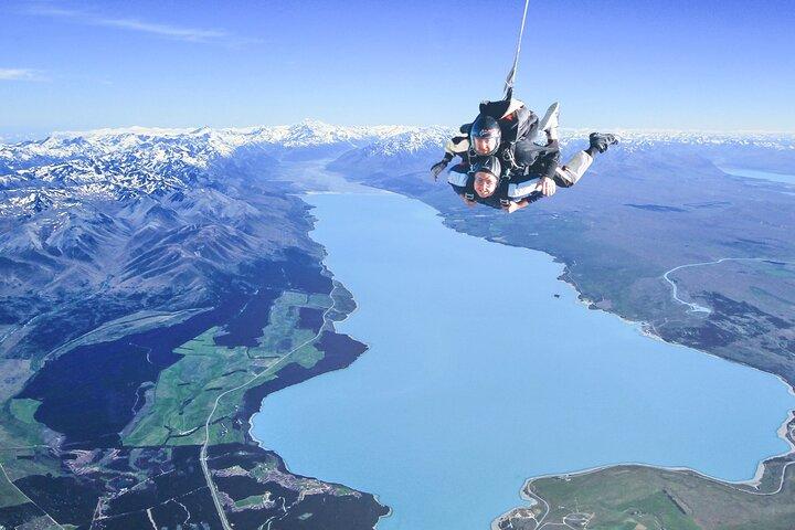 Skydive Mt. Cook - 70+ Seconds of Freefall from 16,500ft