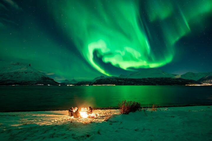 Northern Lights Tour, Photo, Toilet, Meal, Skycam in Mbus