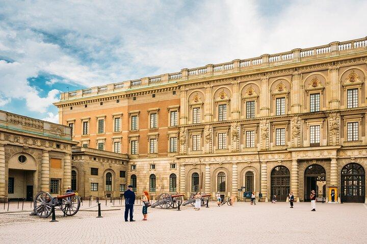 Stockholm Old Town Highlights, Royal Palace, Vasa Museum Tour