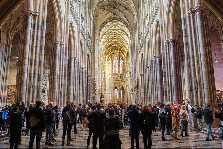 Early Access Paris Notre Dame Cathedral Walking Tour
