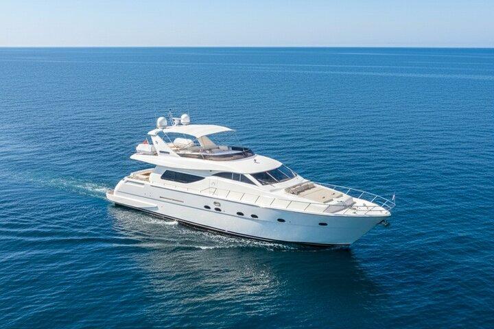 80ft Ulisse + Free Hour | Miami Yacht Rental | 3 - 8 Hrs | 13 ppl