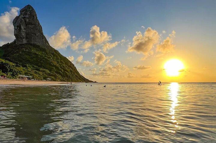 Hawaiian Canoe Tour in Fernando de Noronha