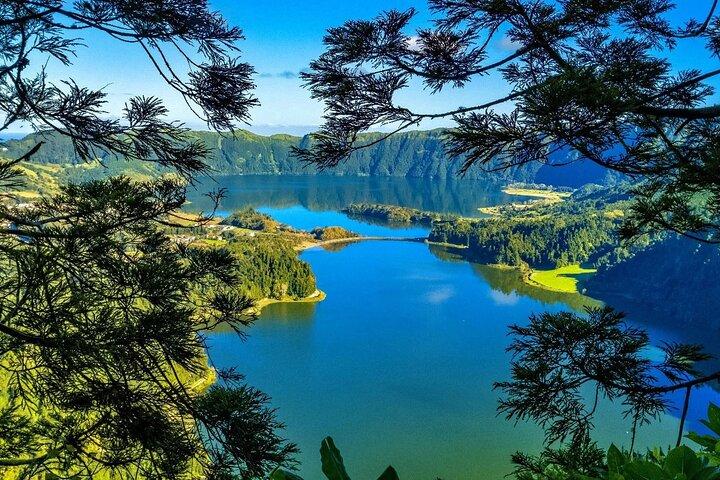 Cruise Travellers: Shore Excursion Sete Cidades & Furnas Volcano