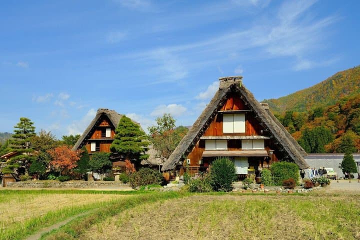 Shirakawago & Kanazawa from Kyoto by bullet train