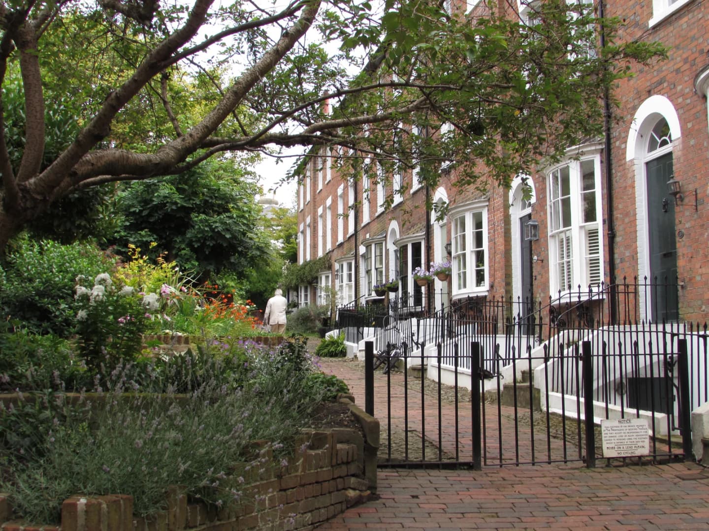 Royal Tunbridge Wells City Guide | Things to Do & Travel Tips | TravelPal