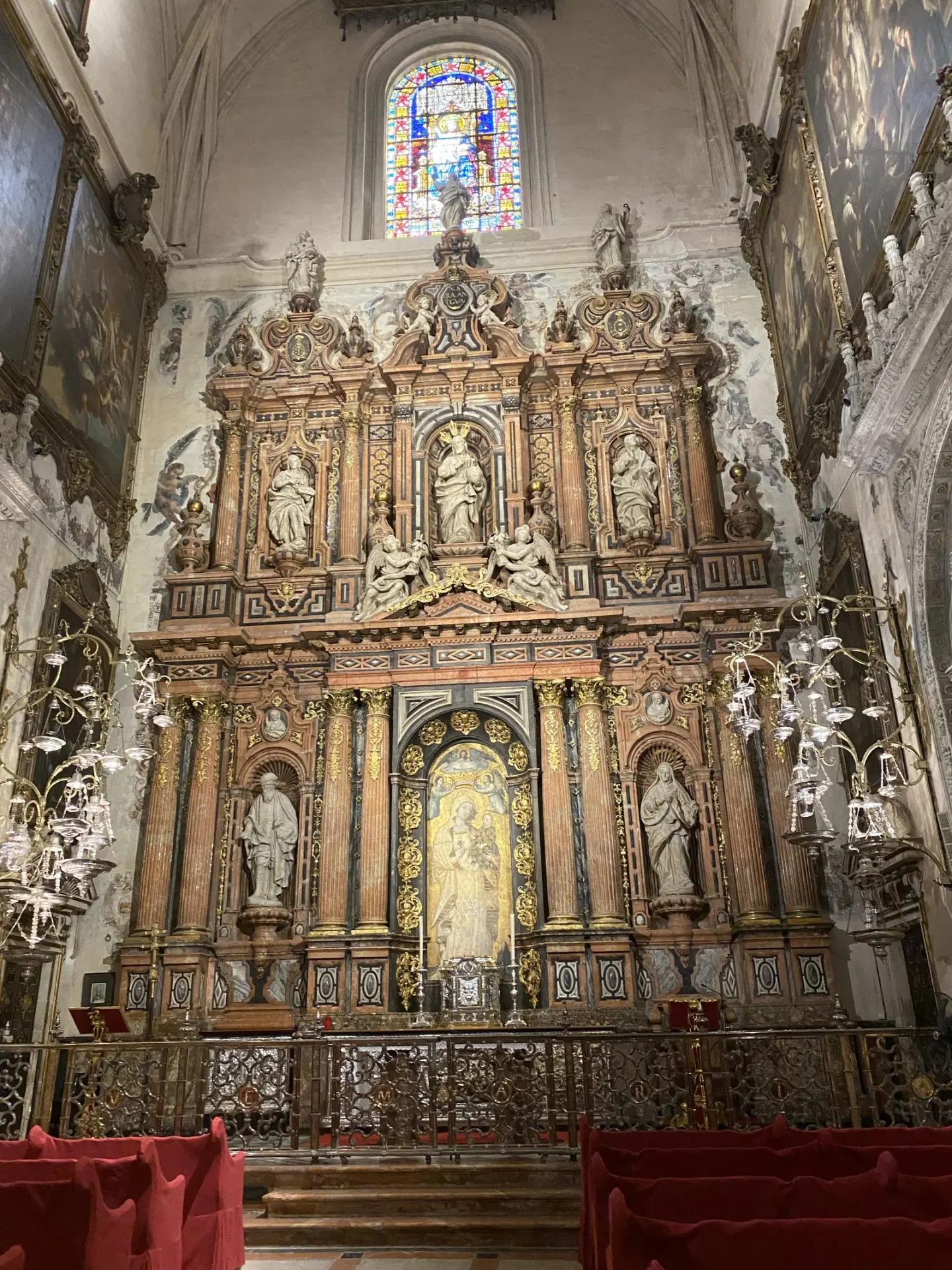 Lisbon Cathedral | Travel Guide | TravelPal
